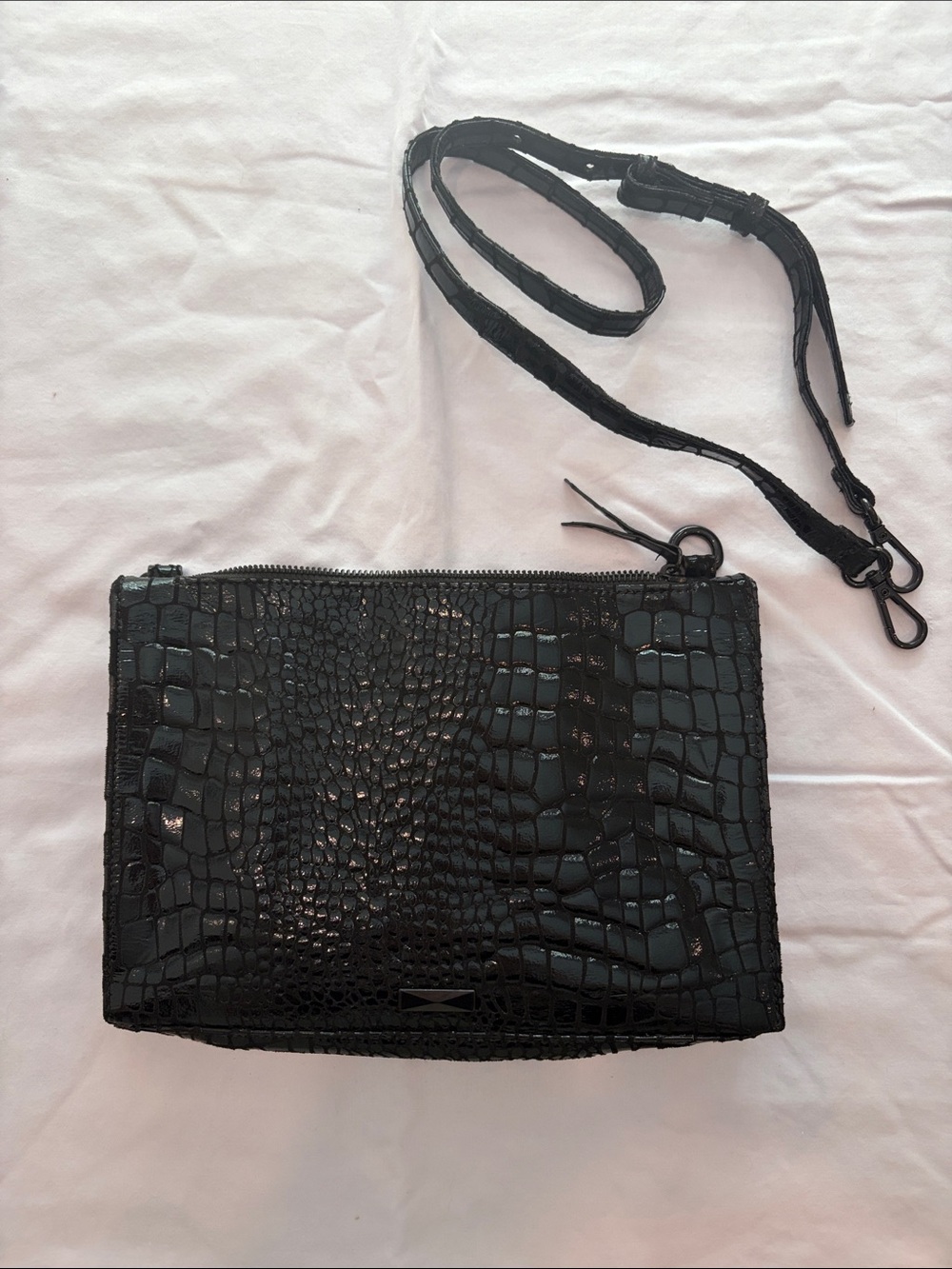 Black Croc-Texture Crossbody Bag - Women's